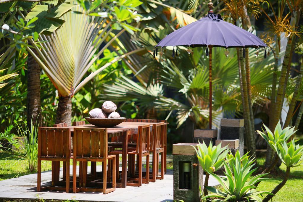 Villa Valentine Kuta  Room photo